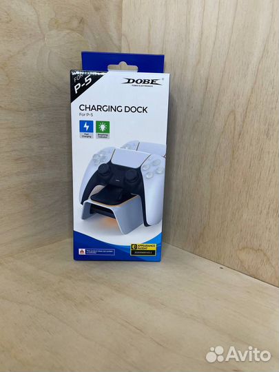 Зарядная станция для гейпадов PlayStation 5