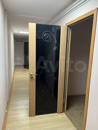 Офис, 100 м²