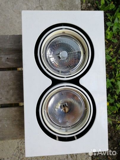 Светильник встраиваемый