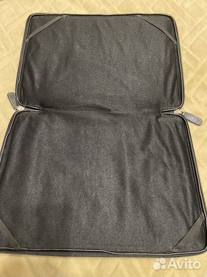 Сумка для macbook Urbano из натуральной кожи