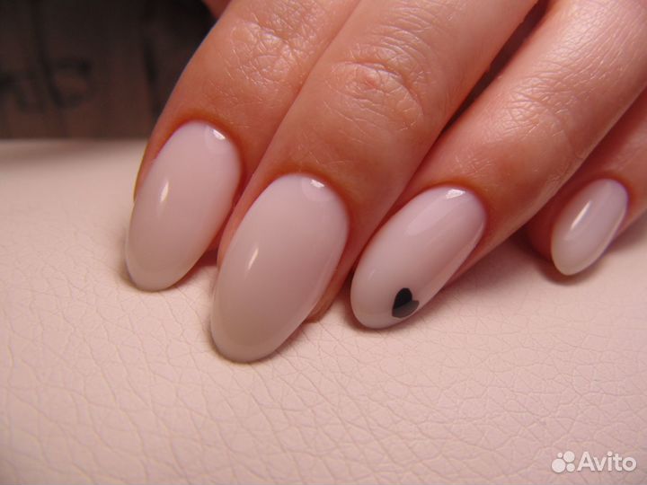 Маникюр педикюр