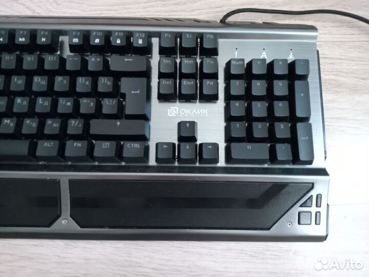 Игровая механическая клавиатура