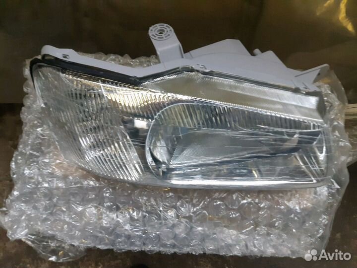 Блок фара правая Hyundai Accent