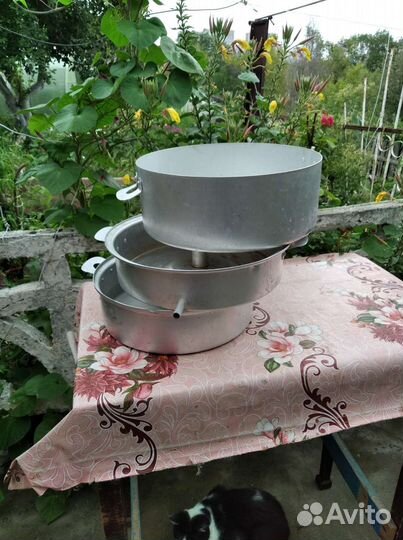 Кастрюля алюминиевая