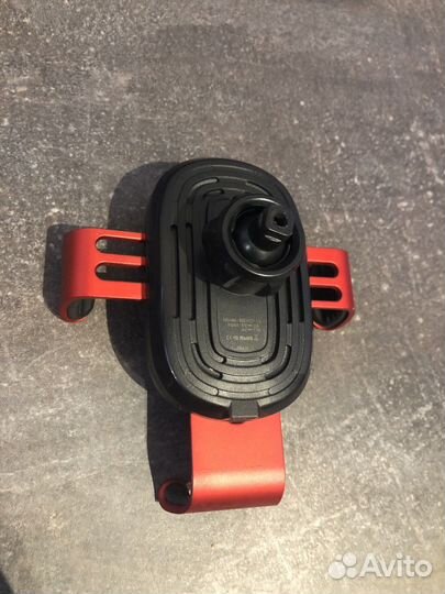 Беспроводная зарядка/держатель в автомобиль baseus