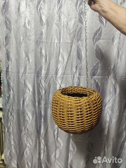 Подвесное кашпо