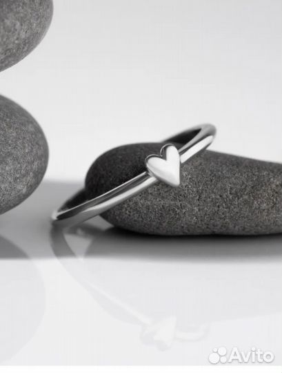 Серебряное кольцо женское сердце
