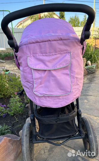 Прогулочная коляска