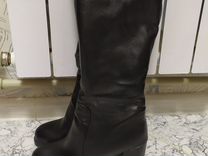 Авито сапоги женские 38 размер. Ботинки с мехом алла пугачева. Сапоги на авито. Серый замшевые сапоги camelot. Сапоги фирмы комо 42 размер.