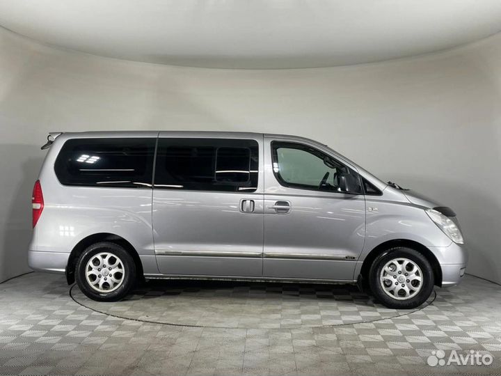 Hyundai Grand Starex 2.5 AT, 2014, 110 000 км