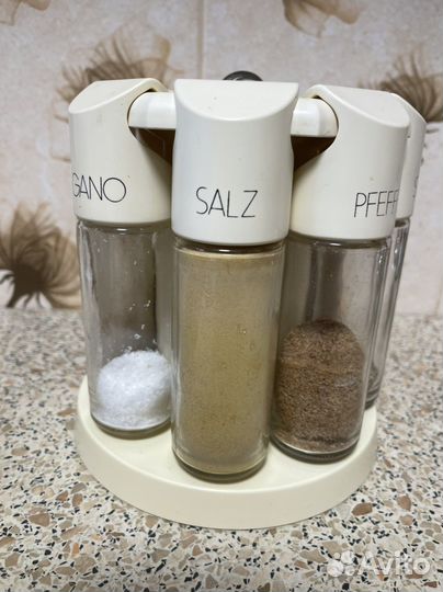 Подставка для преправ перечница