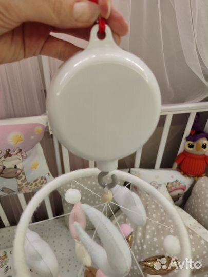 Мобиль на кроватку из фетра с блоком