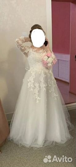 Свадебное платье