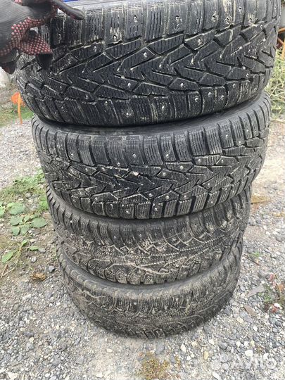 Колеса R16 205/55 Nokian зимние Toyota