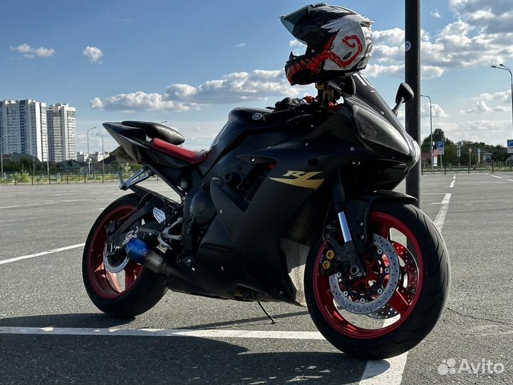 Ямаха р1 yamaha r1