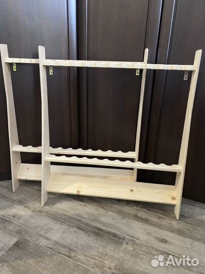 Подставка для хранения удочек пристенная