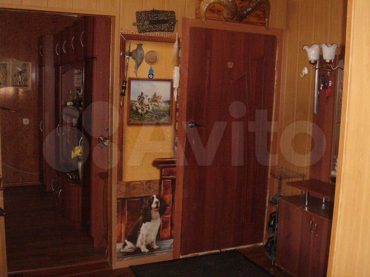 4-к. квартира, 71 м², 2/4 эт.