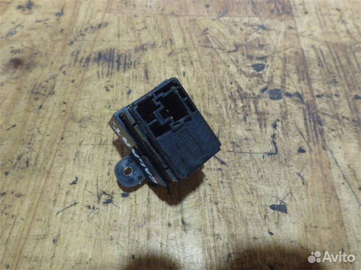 Кнопка освещения панели приборов Mitsubishi Galan