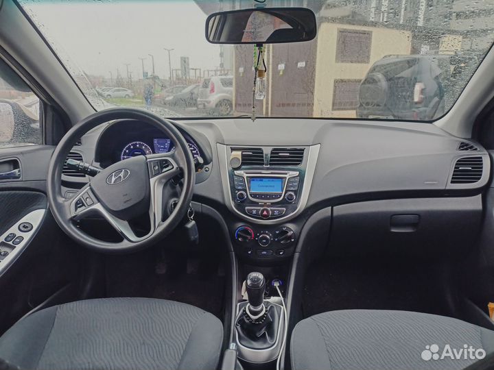 Hyundai Solaris 1.6 МТ, 2011, 159 300 км