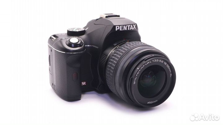 Pentax K-X kit (пробег 2640 кадров)