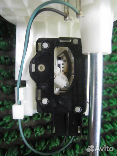 Датчик уровня топлива Subaru Legacy/ Outback BM/B