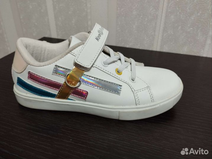 Кеды, кроссовки белые детские