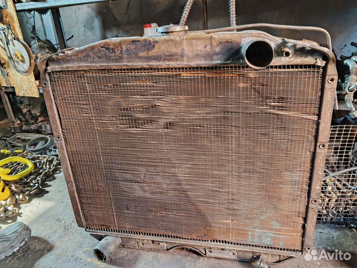 Продам радиатор