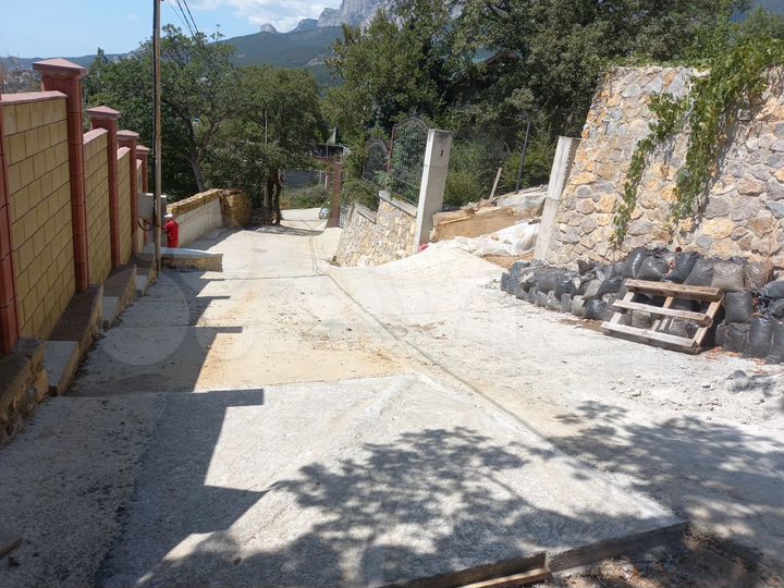 Участок 5 сот. (ИЖС)