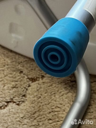 Табурет для ванной