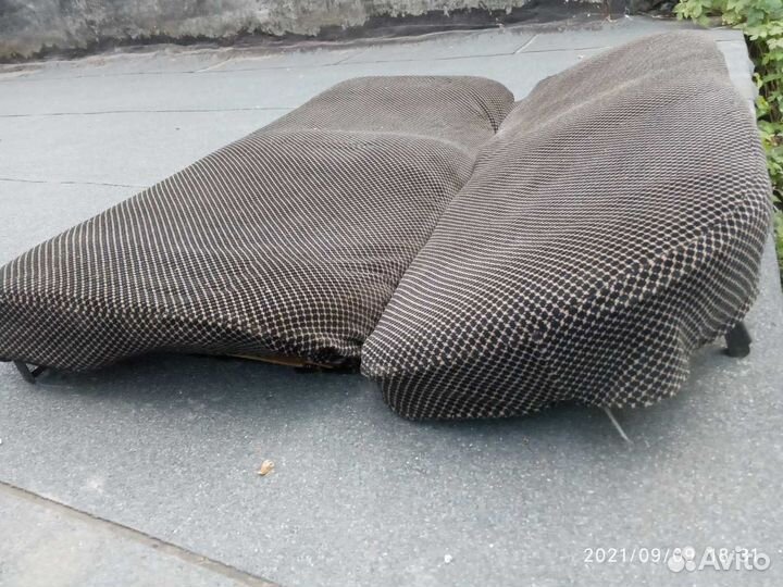 Заднее сиденье