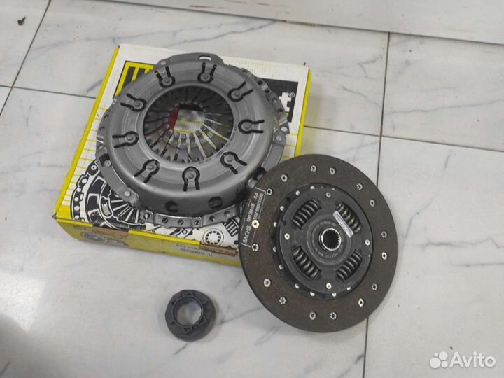 Комплект сцепления на audi A6 LUK