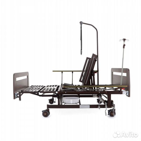 Медицинская кровать для инвалидов