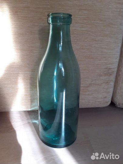 Бутылка 1 литр молочная СССР