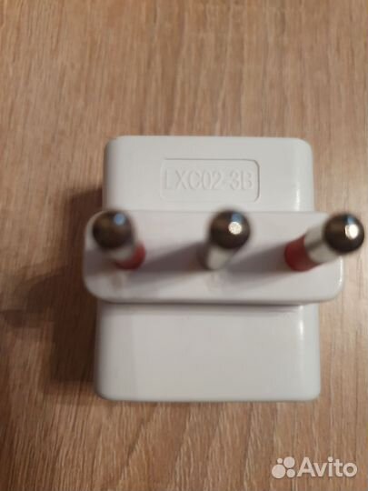 Тройник адаптер для путешествий по Италии