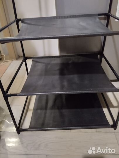 Вешалка с полками