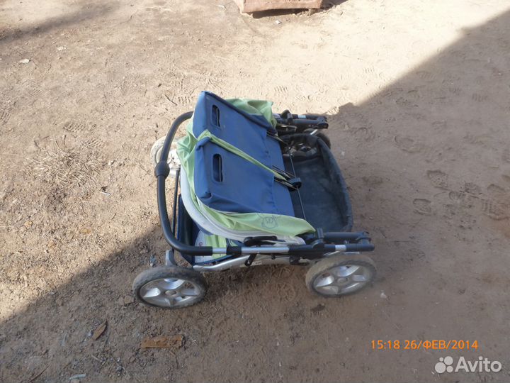 Коляска для двойни