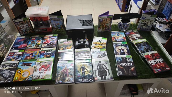 Xbox 360 slim 250GB мега набор, много игр диски