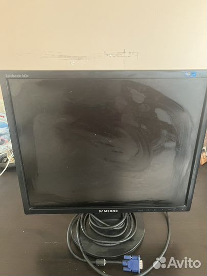 Монитор Samsung