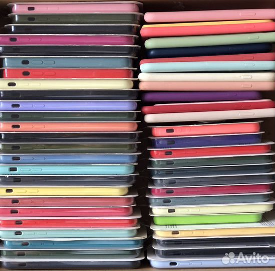 Чехлы для iPhone, разные модели