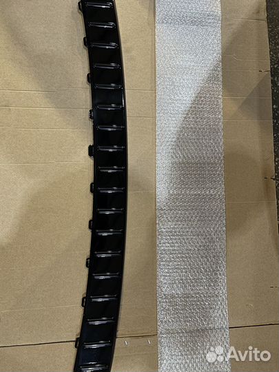 Накладка заднего бампера VW Touareg(2) 2010-2018