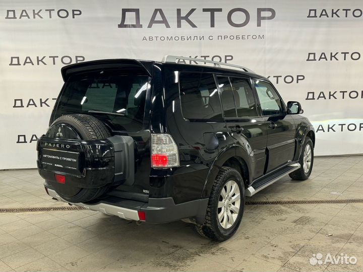 Mitsubishi Pajero 3.2 AT, 2008, 157 879 км