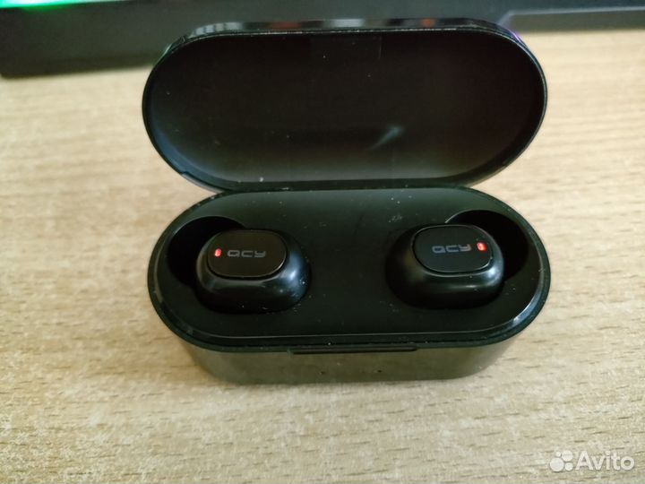 Беспроводные наушники QCY qs2
