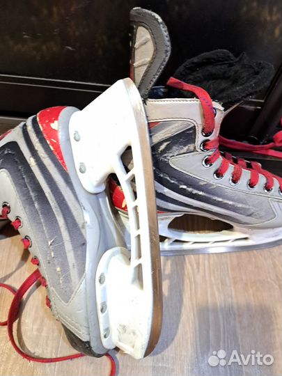 Хоккейные коньки bauer vapor