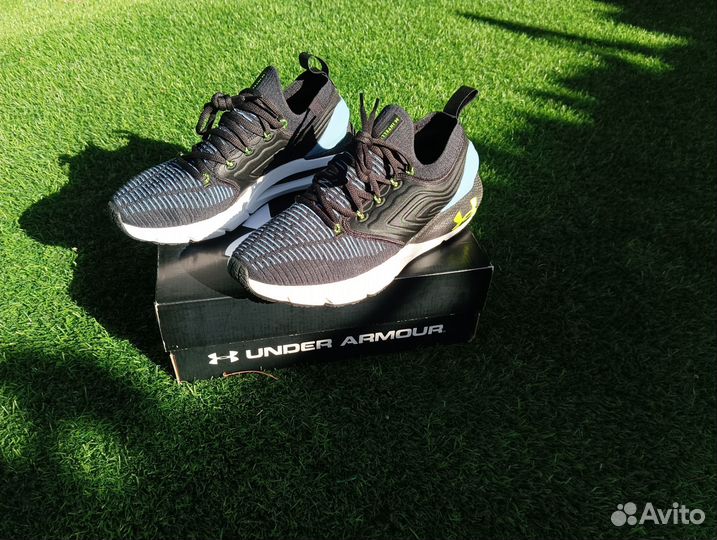 Кроссовки under armour hovr phantom 2