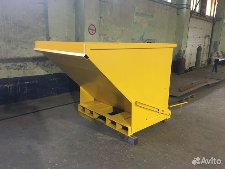 Контейнер самоопрокидывающийся ксо