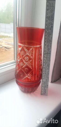 Ваза красное стекло СССР