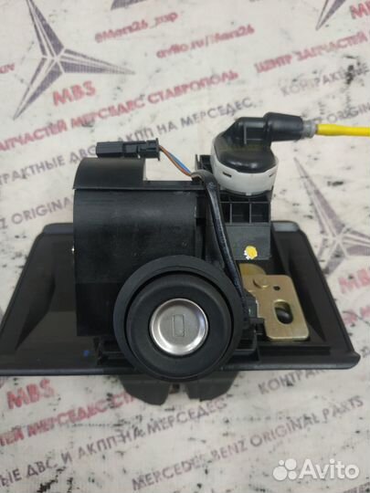 Замок багажника w210 Mercedes седан
