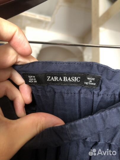 Брюки- бананы размер М Zara basic