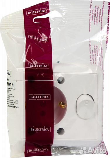 Блок выключатель с розеткой встраиваемый Bylectric