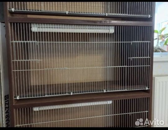 Большая клетка для птиц